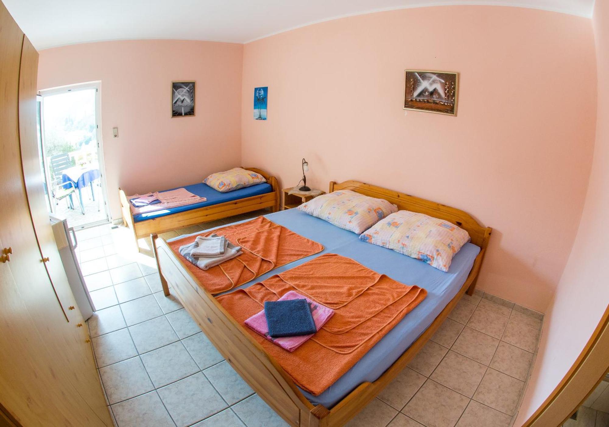 Guest House Almond Bečići Habitación foto